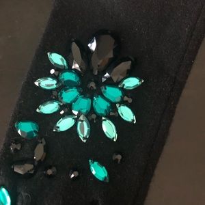 H&M Accessories - Black Gloves with Gemstones H&M Accessories - Black Gloves with Gemstones